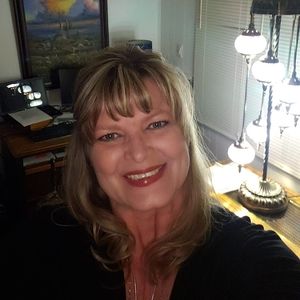 Meet your Posher, Jane